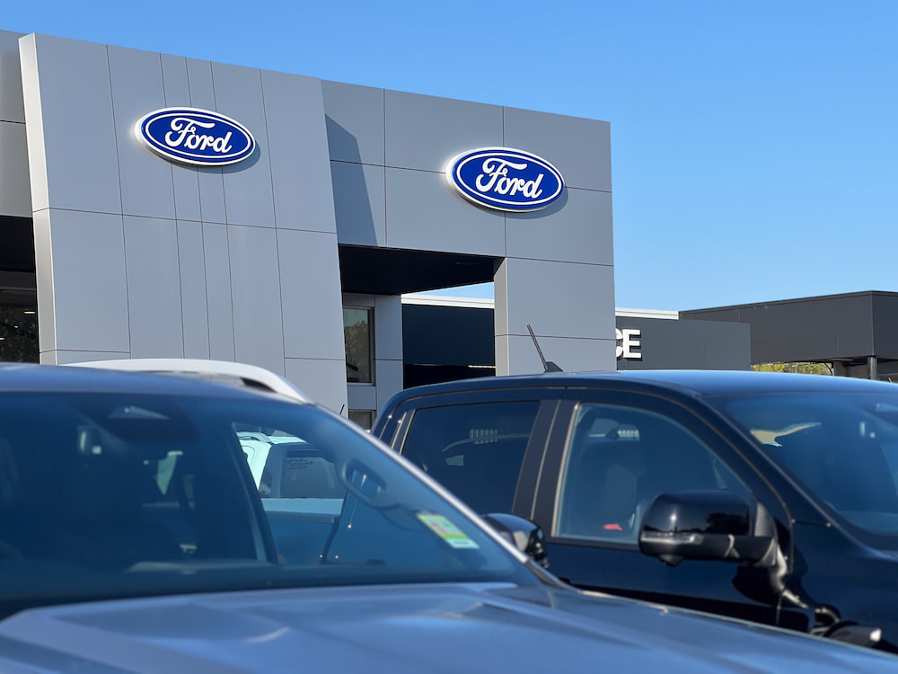 Ford dealer, Pennsylvania